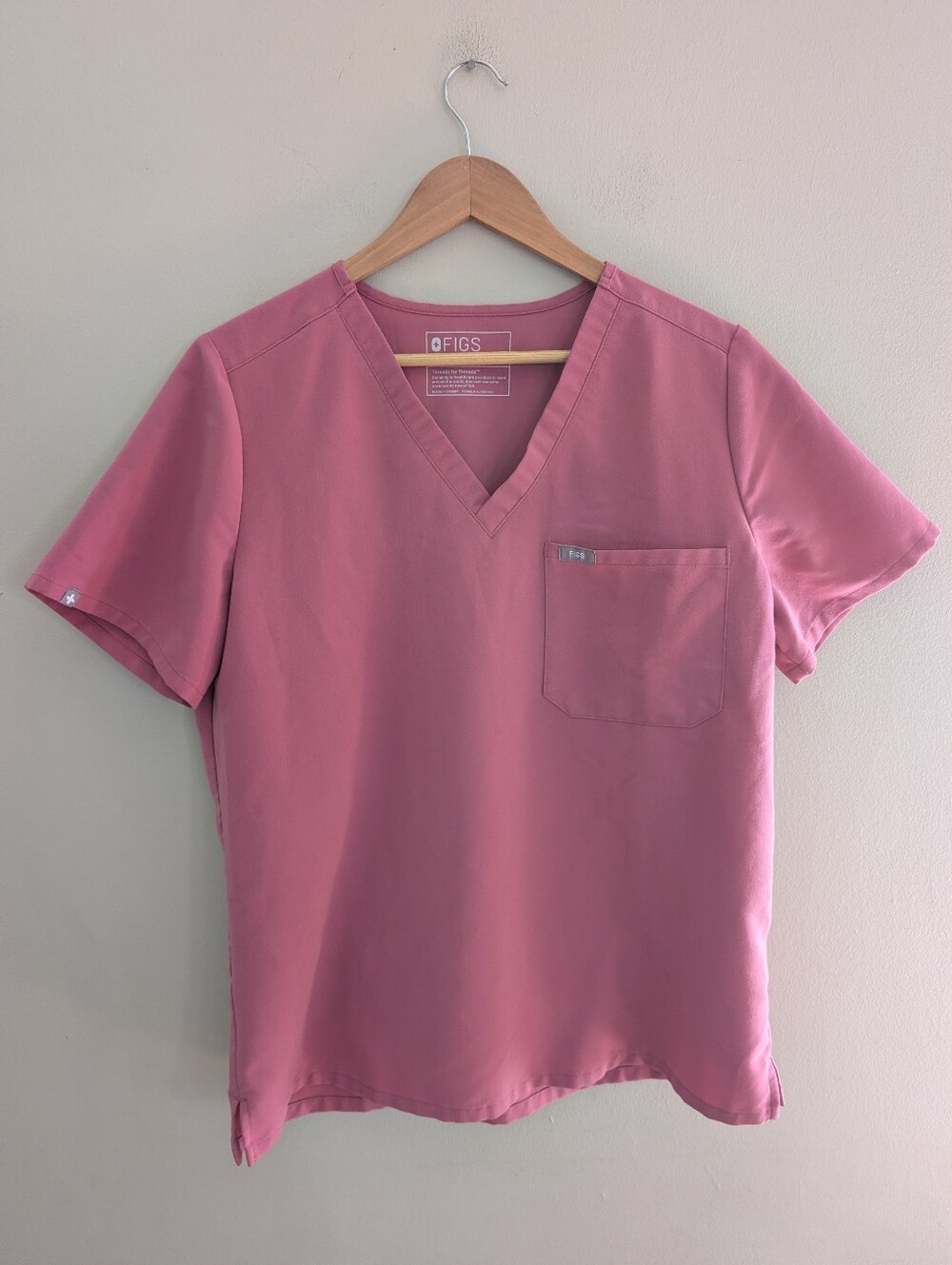 Figs Technical Collection Pink Scrub Top Size L